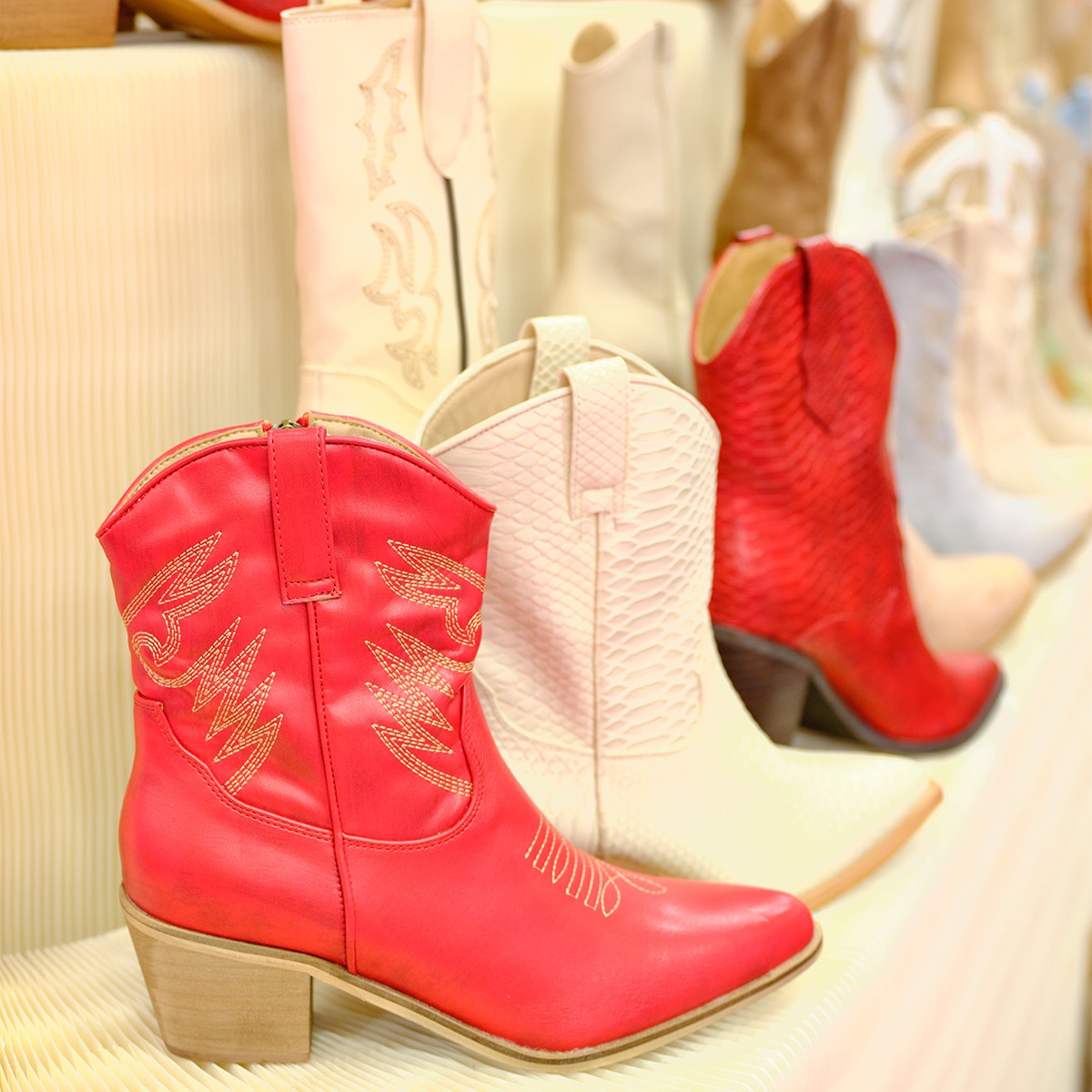 MAGIC_NSH_Categories_Footwear